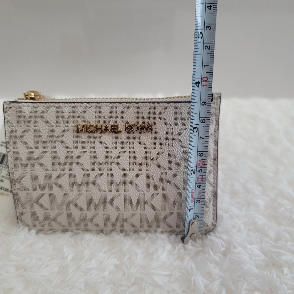 Card holder - Picture 2 of 3